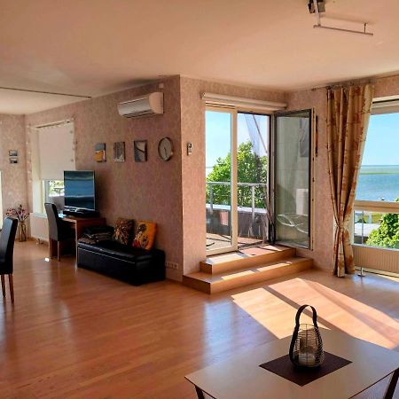 Sunset Dream Apartment With A Panoramic Seaview Haapsalu Exterior photo